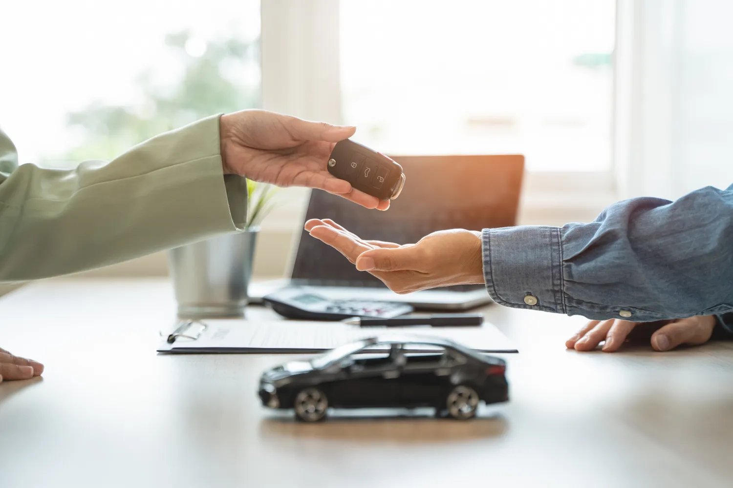 Jak samemu wyprać wykładzinę?