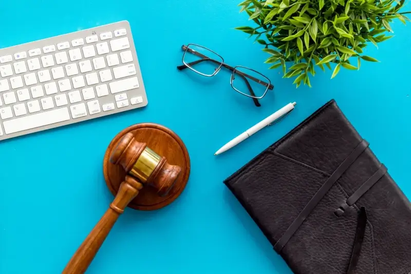 Kancelaria prawna kto może założyć